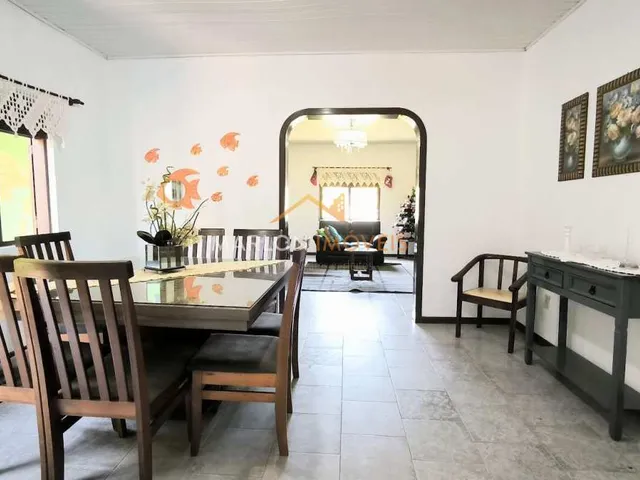 Imagem 5: Ampla casa com 3 dormitórios com suíte junto a Lagoa do Violão