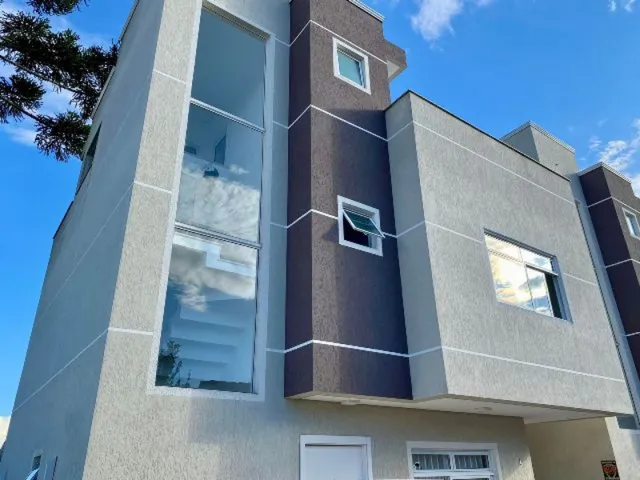 Imagem: SOBRADO RESIDENCIAL em CURITIBA - PR, UBERABA