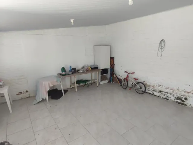Imagem 3: Casa Mobiliada para Aluguel em São José, Tramandaí - Churrasqueira e Pátio Fechado