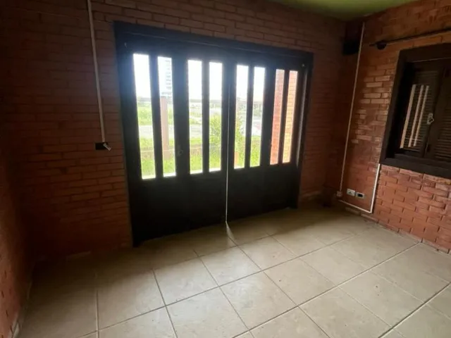Imagem 15: Aluguel de Sobrado com Churrasqueira e Pátio Fechado
