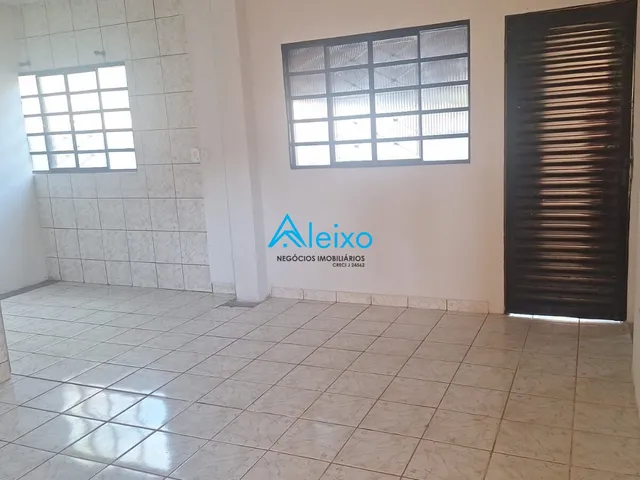 Imagem 3: Casa à venda no bairro Centro - Nhandeara/SP