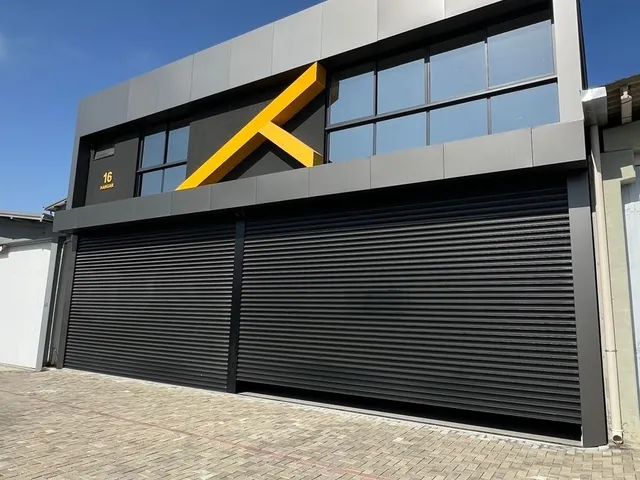 Imagem: Hangar Novo a Venda no Condomínio Costa