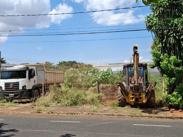 Imagem 2: Terreno à venda no bairro Miranda - Araguari/MG