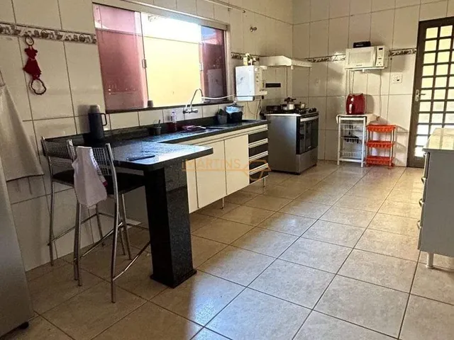 Imagem 4: Casa à venda no bairro Jardim Milenium - Araguari/MG