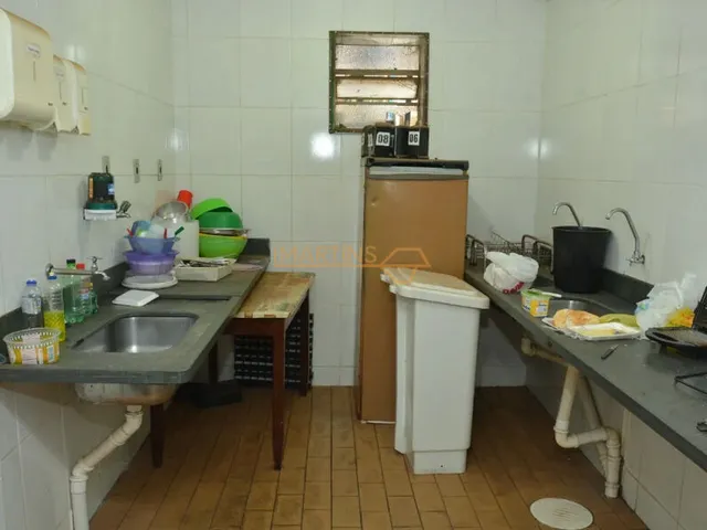 Imagem 12: Salão comercial à venda no bairro Centro - Araguari/MG