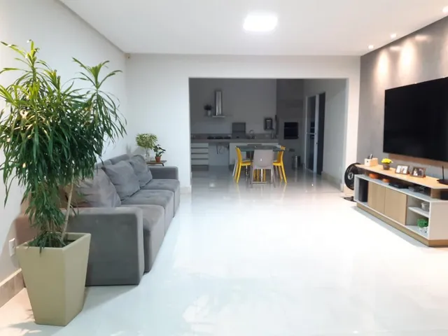 Imagem: Casa em condomínio reformada para venda