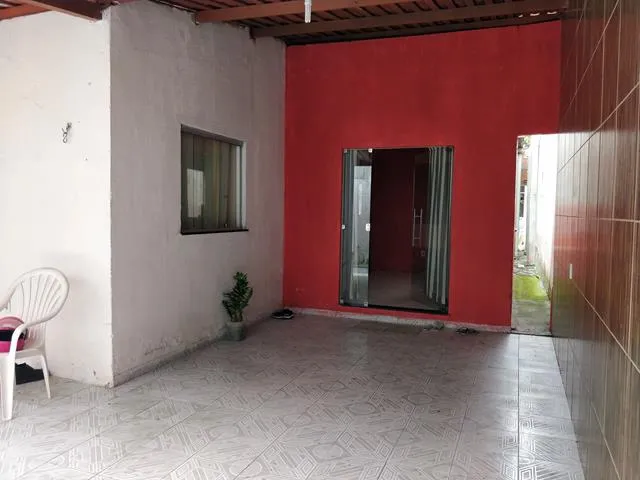 Imagem 4: Casa a Venda com 03 Quarto sendo 01 Suíte próximo a Praça do Tomba