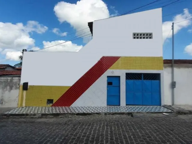 Imagem: Prédio comercial para venda no bairro Feira