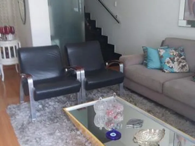 Imagem 9: Casa em condomínio 3 quartos sendo uma Suíte com Closet para Venda reformada Bairro