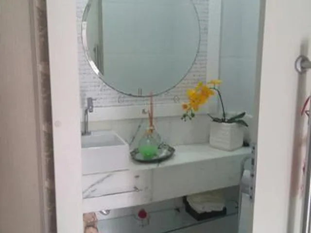 Imagem 6: Casa em Condomínio 3 Quartos Sendo Uma Suíte com Closet para Venda Reformada Bairro santa Mônica