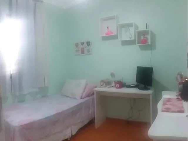 Imagem 7: Casa em Condomínio 3 Quartos Sendo Uma Suíte com Closet para Venda Reformada Bairro santa Mônica