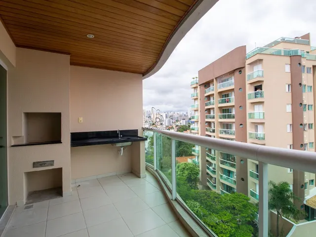 Imagem: O apartamento possui 3 Dormitórios, 2 Suítes, 4