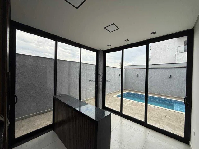 Imagem 14: Sobrado com 3 Suítes, Piscina no Residencial Helena Maria em...