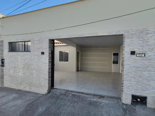 Imagem: Casa Reformada - 2 Quartos e Área Livre