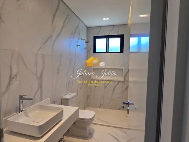 Imagem 12: CASA LINEAR EM ALTO PADRÃO COM 3 QUARTOS SENDO 2 SUÍTES E PISCINA A VENDA NO