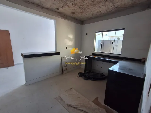 Imagem 9: CASA LINEAR COM 3 QUARTOS SENDO 1 SUÍTE A VENDA NO BAIRRO EXTENSÃO DO BOSQUE EM RIO DAS