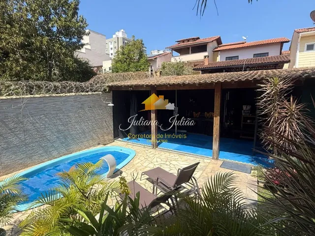 Imagem 2: CASA COM 5 QUARTOS SENDO 2 SUÍTES E PISCINA A VENDA NO BAIRRO RIVIERA FLUMINENSE EM