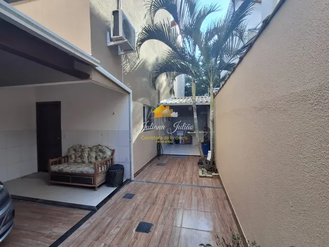 Imagem 2: CASA TRIPLEX COM 3 QUARTOS SENDO 1 SUÍTE A VENDA NO BAIRRO CHÁCARA MARILÉA EM RIO DAS