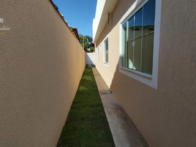 Imagem 8: CASA LINEAR COM 3 QUARTOS SENDO 1 SUÍTE E PISCINA A VENDA NO BAIRRO VILLAGE EM RIO DAS
