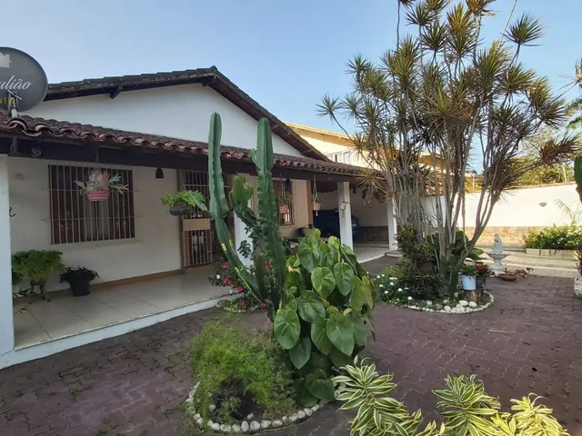 Imagem 13: CASA LINEAR COM 4 QUARTOS SENDO 1 SUÍTE A VENDA NO BAIRRO EXTENSÃO DO BOSQUE EM RIO DAS