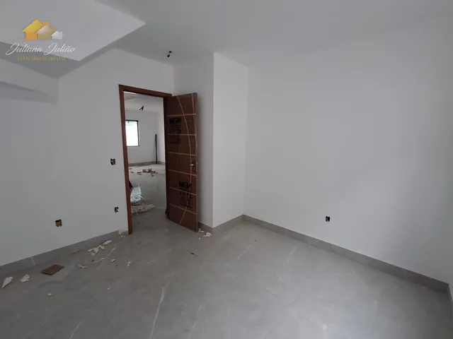 Imagem 16: CASA DUPLEX COM 4 QUARTOS SENDO 3 SUÍTE A VENDA NO BAIRRO EXTENSÃO DO BOSQUE EM RIO DAS