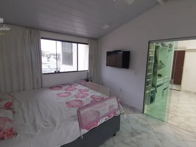 Imagem 2: CASA DUPLEX COM 3 QUARTOS SENDO 1 SUÍTE A VENDA NO BAIRRO OURO VERDE EM RIO DAS OSTRAS RJ