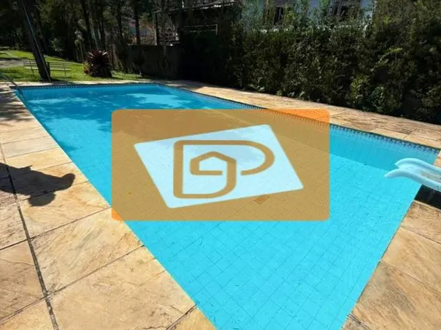 Imagem 6: Casa com 4 quartos para locação no centro de Petrópolis