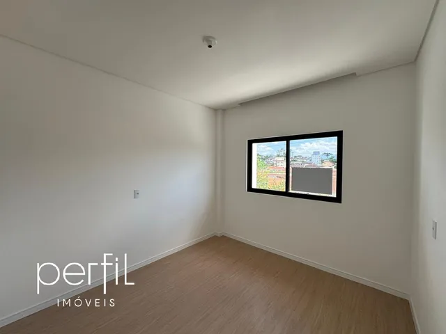 Imagem 16: Casa a venda com três quartos sendo uma suíte no bairro Costa e Silva - Joinville/ SC