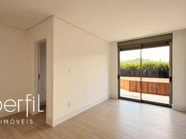 Imagem 10: Apartamento de luxo com 3 suítes e 4 vagas de garagem no bairro América, Joinville-SC!