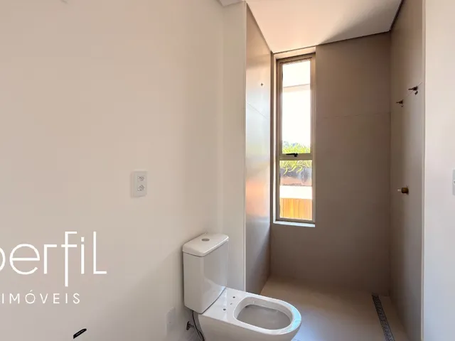 Imagem 13: Apartamento de luxo com 3 suítes e 4 vagas de garagem no bairro América, Joinville-SC!