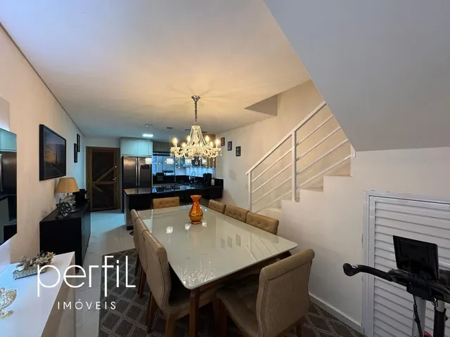 Imagem 13: Imperdível Casa à Venda em Joinville-SC, 3 Quartos, 1 Suíte, 2 Salas, 3 Banheiros, 2