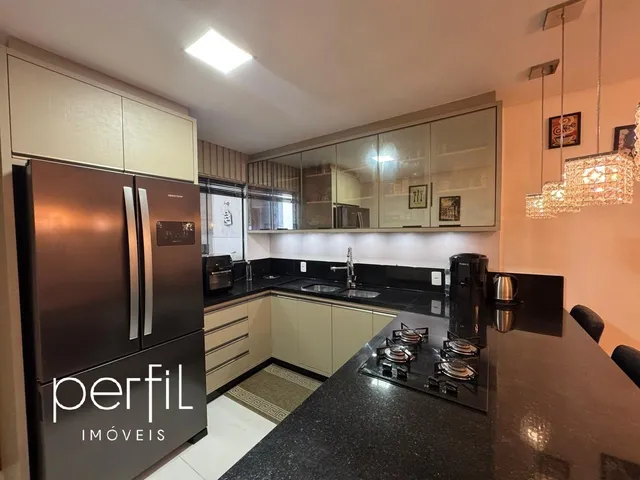 Imagem 16: Imperdível Casa à Venda em Joinville-SC, 3 Quartos, 1 Suíte, 2 Salas, 3 Banheiros, 2
