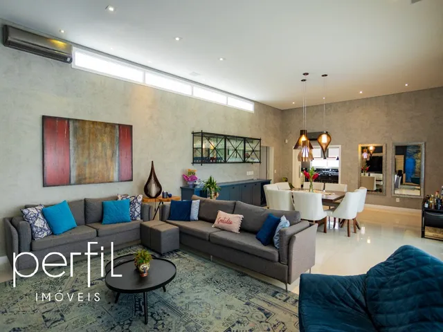 Imagem 15: Imóvel Exclusivo: Casa de Luxo com 3 Suítes e 3 Vagas de Garagem no Bom Retiro
