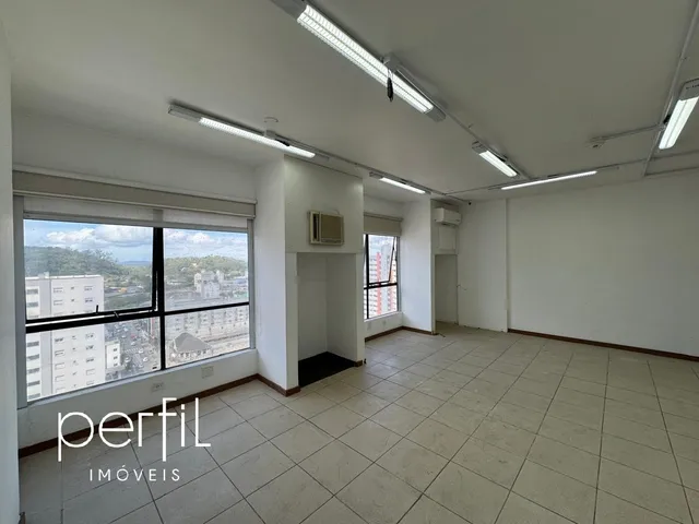 Imagem 10: Sala comercial com 74m2 no bairro centro - Joinville, SC