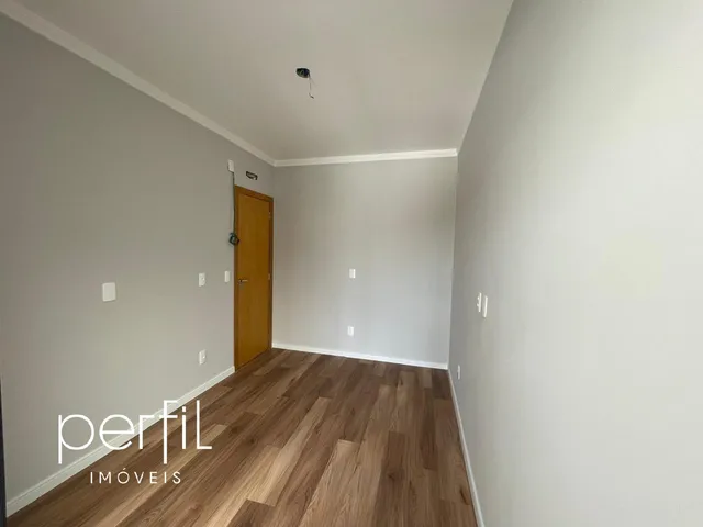 Imagem 10: Casa à venda em Joinville-SC, Costa E Silva: 3 quartos, 1 suíte, 1 sala, garagem e