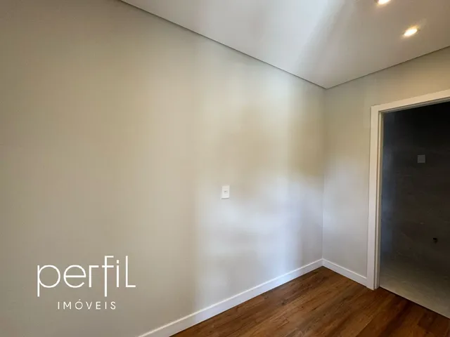 Imagem 10: Imperdível! Casa à venda em Joinville-SC, Bairro América: 3 suítes, 2 salas, 5