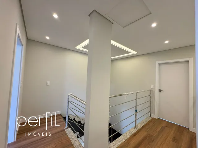 Imagem 16: Imperdível! Casa à venda em Joinville-SC, Bairro América: 3 suítes, 2 salas, 5