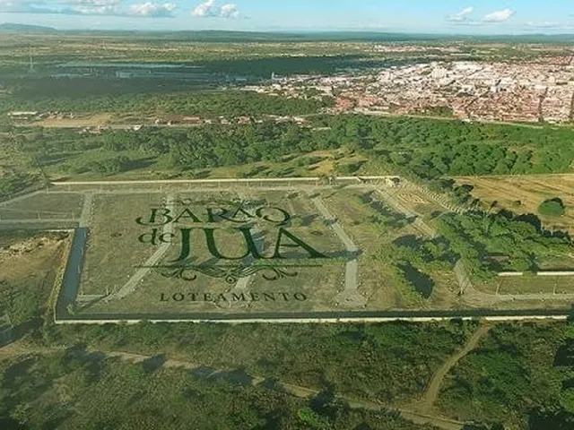 Imagem: Terreno em Condomínio a Venda no Bairro
