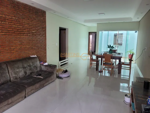 Imagem: Casa à venda no bairro Jardim Interlagos