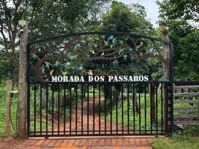 Imagem: Rancho à venda no bairro Zona Rural - Araguari/MG