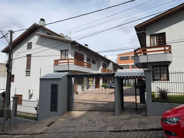 Imagem 2: Sobrado à venda no bairro Cinqüentenário - Caxias do Sul/RS