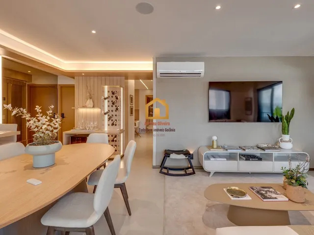 Imagem: O apartamento possui 6 Dormitórios, 3 Suítes, 4