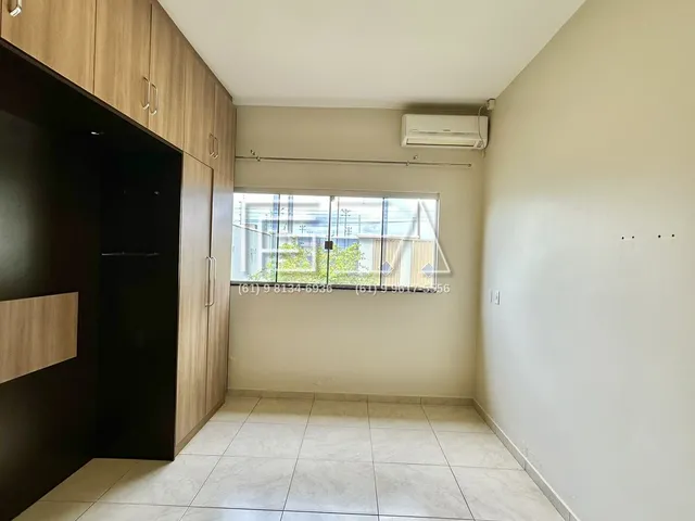 Imagem 14: Casa à Venda: 3 Quartos com Suíte, Conforto e Praticidade!