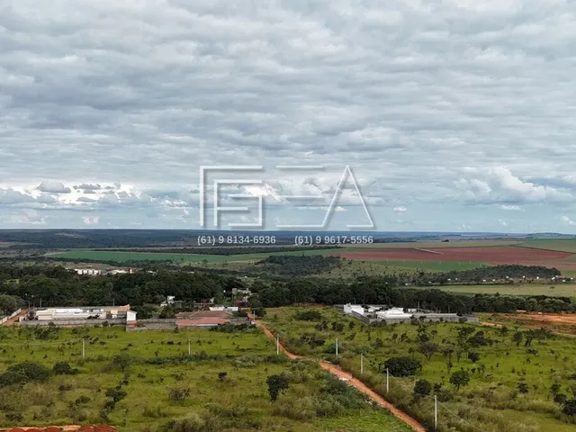 Imagem 3: OPORTUNIDADE ÚNICA! ÁREA À VENDA NA AVENIDA CRISTALINA
