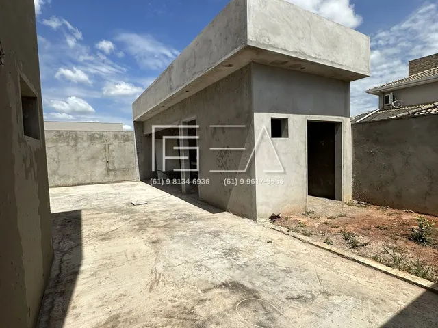 Imagem 3: CASA À VENDA COM 03 SUÍTES SENDO 01 MASTER