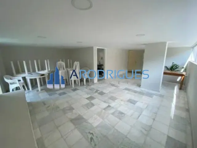 Imagem 8: Apartamento à Venda no Imbuí com 3 Quartos e 2 Vagas de Garagem - Oportunidade