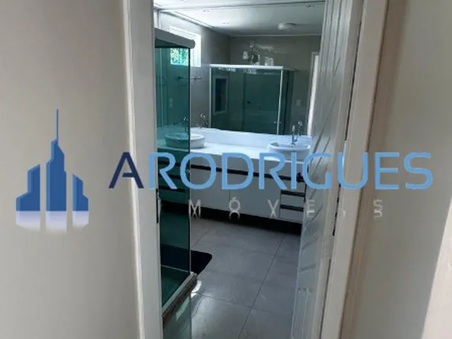 Imagem 9: VILLAS DO ATLÂNTICO: Casa Duplex de Alto Padrão com 5 Quartos, 3 Suítes e 1.160m²!