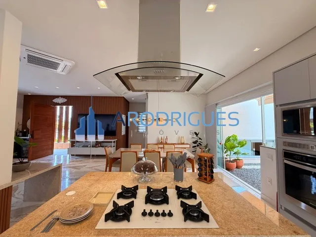 Imagem: Casa de Luxo em Alphaville Litoral Norte