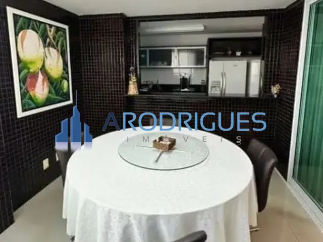 Imagem 9: Apartamento de Luxo em Patamares: 5 Quartos, 3 Suítes, Mobiliado, 250 m², Vista Mar