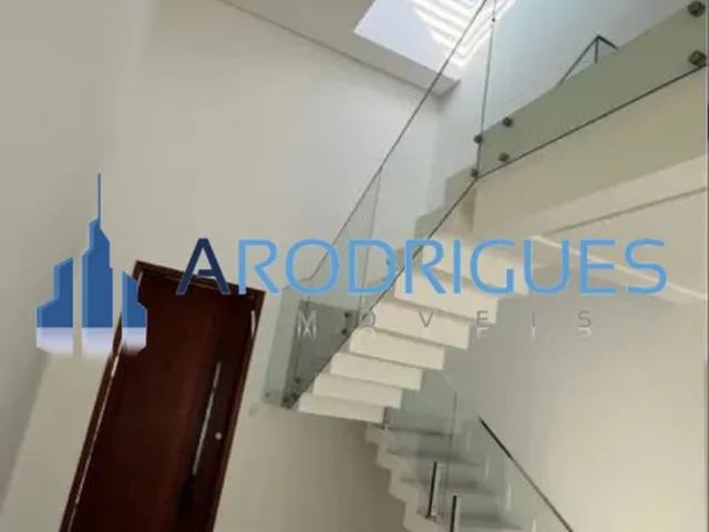 Imagem 14: Venda de luxuosa casa em condomínio com 4 quartos e 4 suítes na Vila de Abrantes